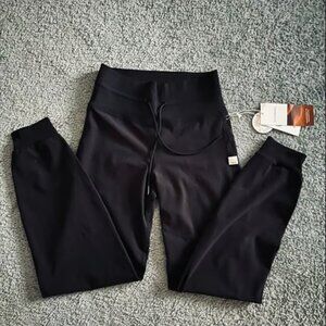 Vuori Women's Daily Jogger Size XS Black